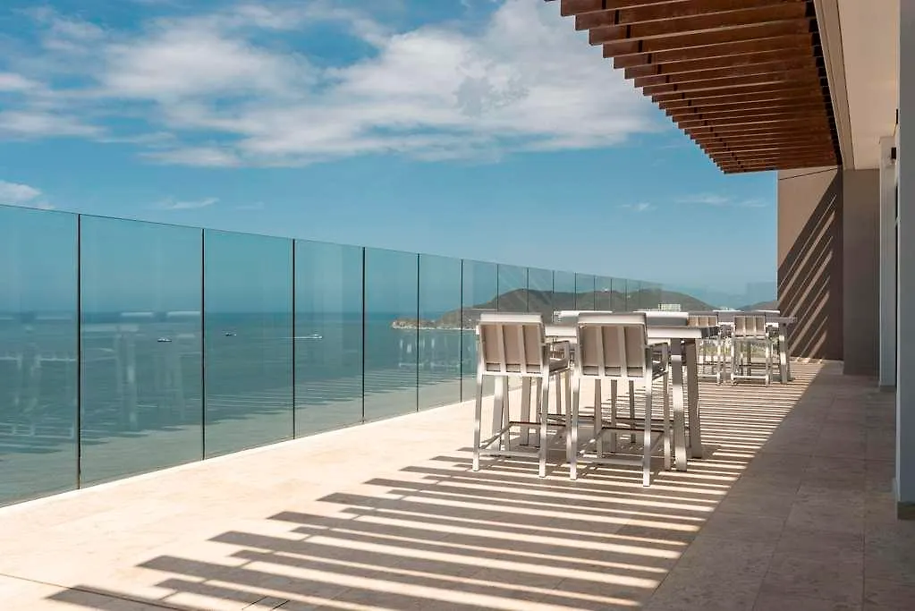 Отель Hilton Santa Marta  Санта-Марта