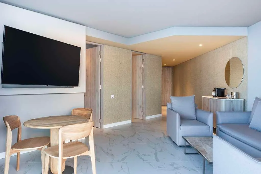 Отель Hilton Santa Marta  Санта-Марта